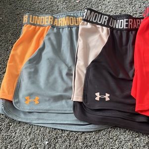 Women under Armour shorts lot of 4